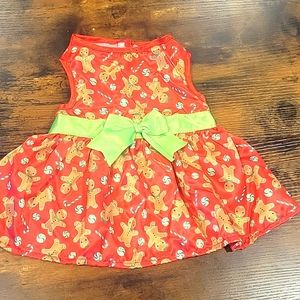 A Simply Wag Gingerbread Christmas dress.